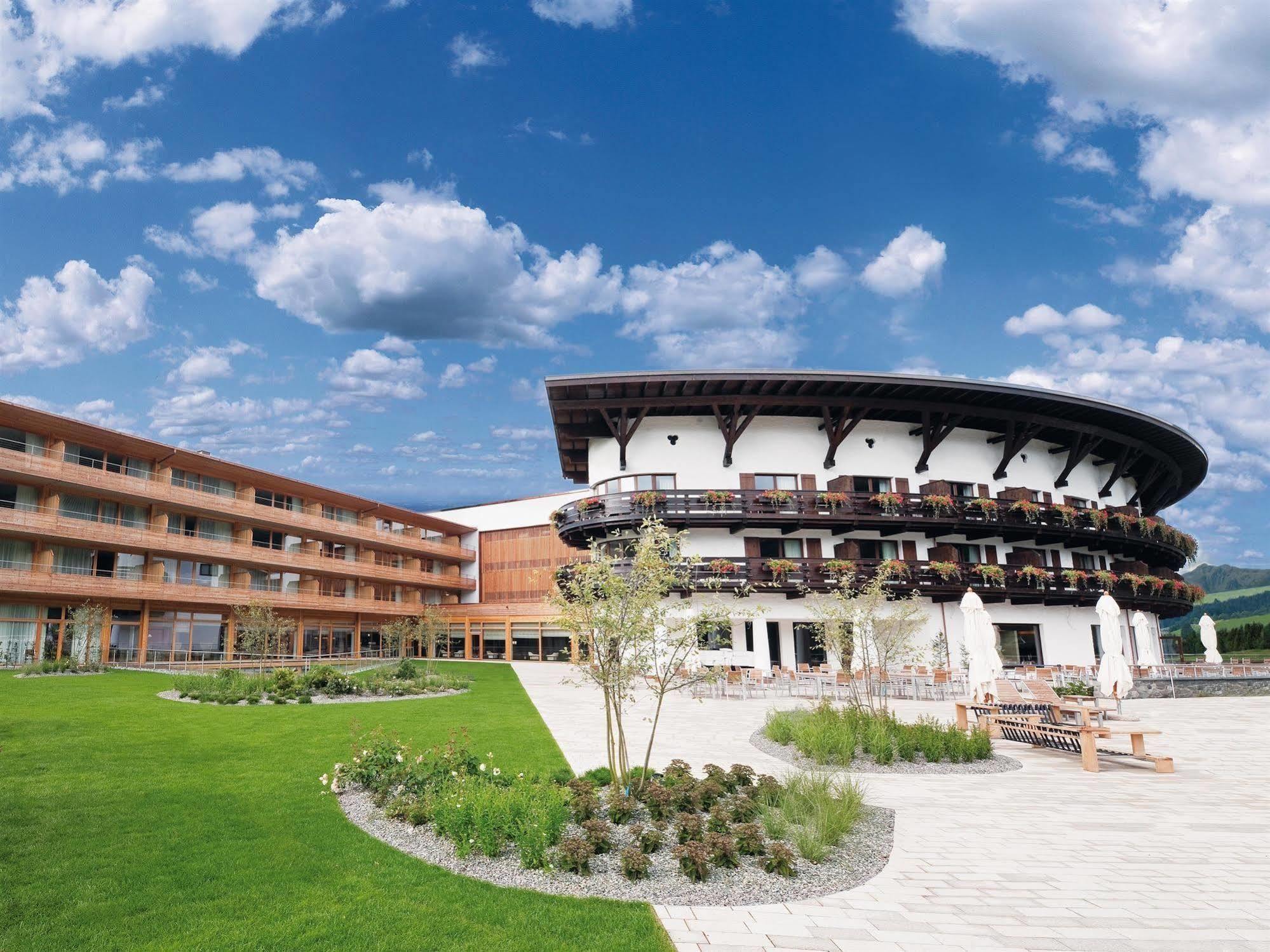 A-Rosa Ifen Hotel Kleinwalsertal Hirschegg  외부 사진 The Hotel Axelmannstein