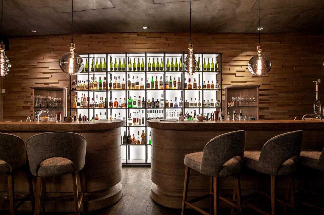 A-Rosa Ifen Hotel Kleinwalsertal Hirschegg  외부 사진 The bar at the restaurant
